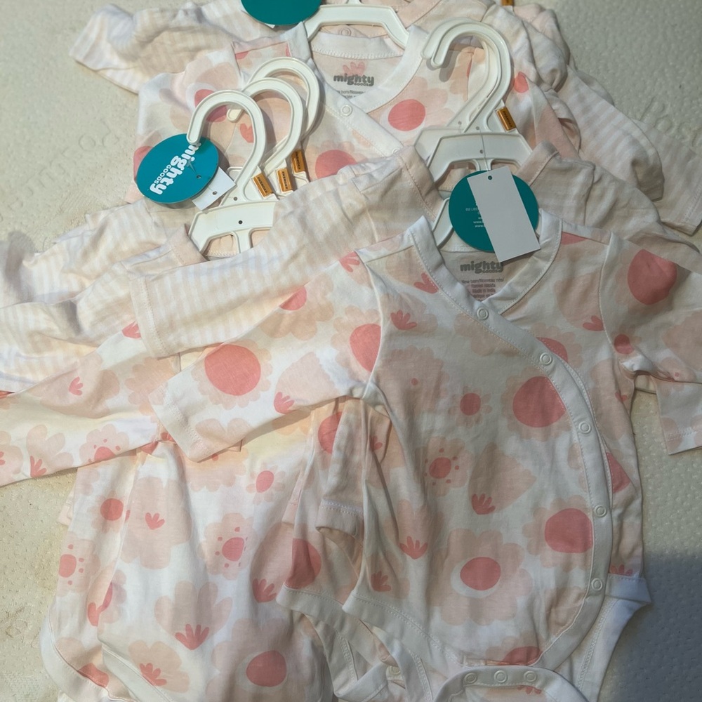 LOT/BUNDLE of 9 Newborn 2-pack girl Onesies